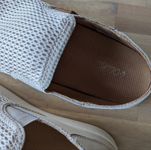 Women's OluKai Pehuea Slip-On Shoes (Women's 7) - Picture 5 of 8